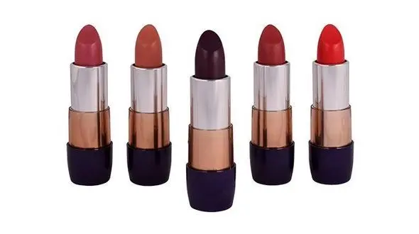 رژلب های خوشرنگی که سرطان به ارمغان می آورند