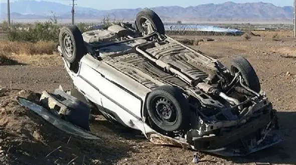 تصادف پراید و تریلی در اتوبان قم به تهران حادثه آفرید