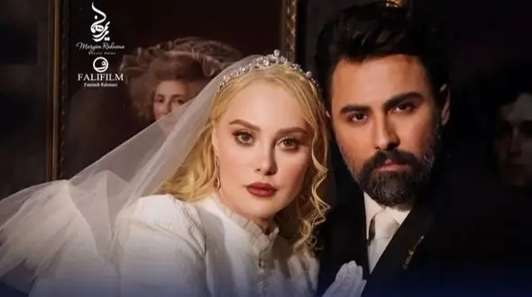 عکس / حضور صمیمی علی دایی و همسرش در مراسم عروسی آرام جعفری و بابک انصاری .../ تیپ و استایل زیبای همسر اسطوره فوتبال ... /  دست در دست عروس و داماد ...