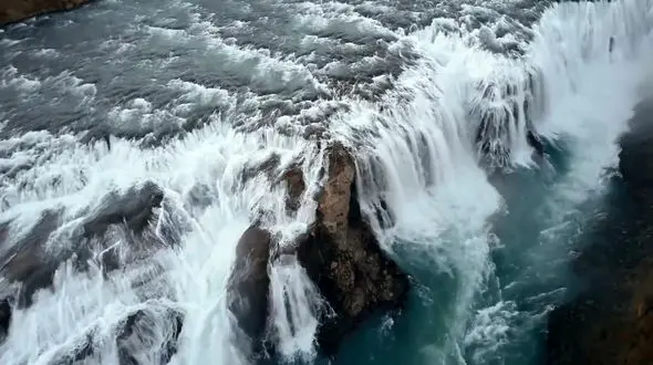 ببینید / نماهنگ بی کلام آرامش بخش با صدای دلنشین طبیعت + فیلم