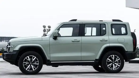 پاترول چینی وارد بازار شد؛ جزئیات قیمت پیش‌فروش را بدانید!