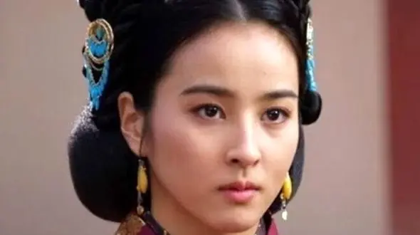 عکس ها / نگاهی به خونه زندگی هان هه جین «سوسانو جومونگ» وشوهرش با دکوراسیون شاه نشین و مجلل/ جومونگ  هم این قصرو نداشت ...