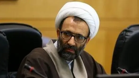 تخلف اجرای مصوبه افزایش ظرفیت پزشکی / نماینده تهران: کمبود پزشک در مناطق دورافتاده جدی است 