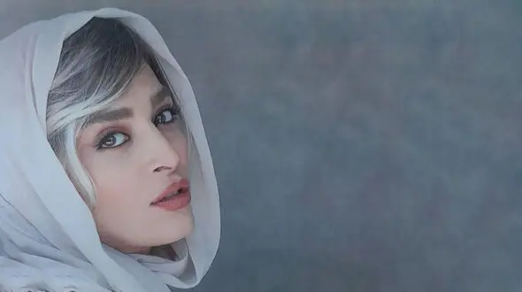 فیلم شعر خوانی اندیشه فولادوند و حاشیه ای که پاسخ داشت +عکس