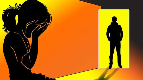 آزار شیطانی دختر کاراته کا در اتاق تمرین / مرد پلید 42 سال بزرگتر بود! / هند