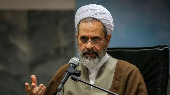 مدیر حوزه های علمیه: جدا شدن حتی یک نخبه از کشور فاجعه است / بنیاد نخبگان برنامه مشترکی با حوزه های علمیه معین کند