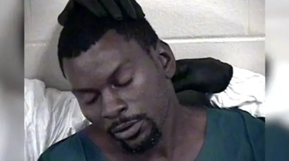 کتک زدن زن باردار در خیابان+عکس