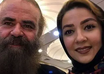 عکس ها / نگاهی به دکوراسیون  شاهانه و مجلل خانه سارا صوفیانی و همسر پیرش که چیزی کمتر از قصر نداره /  از چلچراغ کریستالی و دیزاین رومی قسمت ورودی خانه تا میز بیلیارد و وسایل عتیقه/ اینجا آدم پیر نمیشه