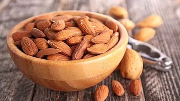 این دانه روغنی خوشمزه دشمن سرطان است