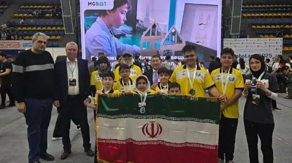 نایب قهرمانی نماینده رباتیک ایران در مسابقات قزاقستان + فیلم