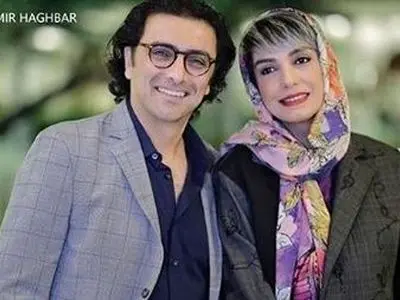 فیلم عاشقانه‌های دلبرانه الیکا عبدالرزاقی برای شوهر خوش تیپ چشم رنگیش / ببینید چقدر عشوه خوشمزه برای شوهرش میاد !
