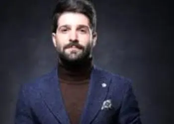 دانلود آهنگ باشکوه میخانه حمید هیراد / تو مرا پیرم کردی ز جهان سیرم کردی