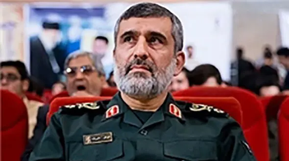 سردار امیرعلی حاجی‌زاده: همه موشک‌ها به هدف خورده است/ آنچه در عراق به زمین خورد بدنه جدا شده موشک‌ها بود