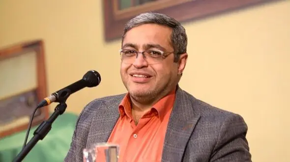 کمال گرایی و مضرات آن از دیدگاه روان شناس معروف، دکتر سعید عزیزی: مادری که تو درس بچش کمک میکنه خائنه