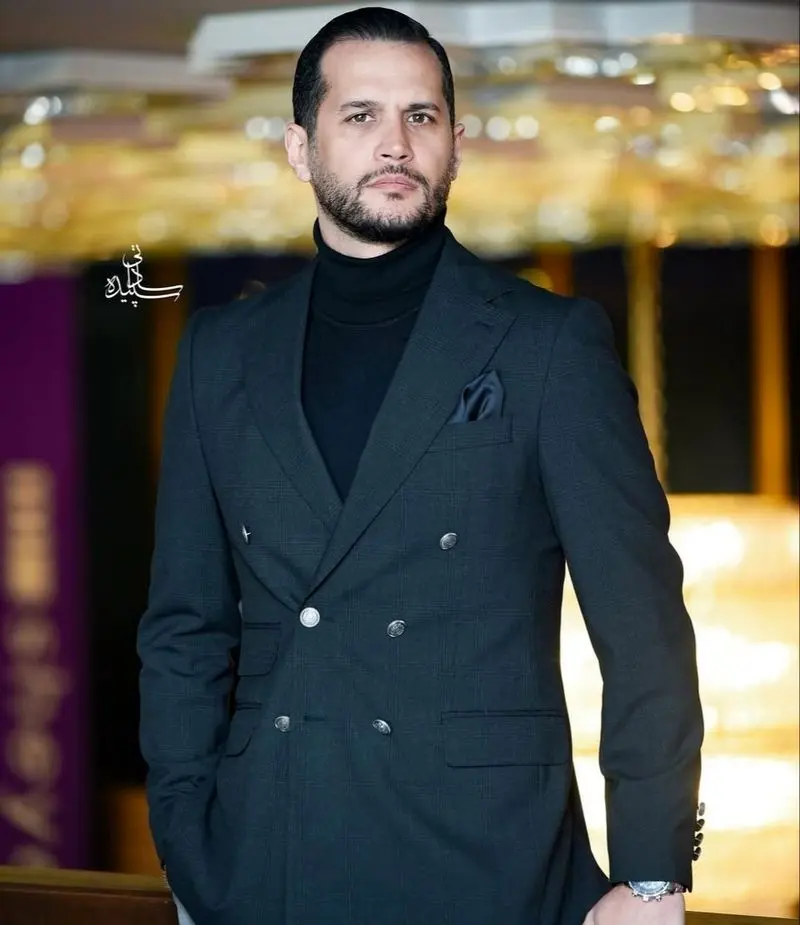 سیاوش خیرابی