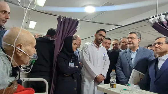 عیادت وزیر بهداشت از مجروحان حمله رژیم صهیونیستی