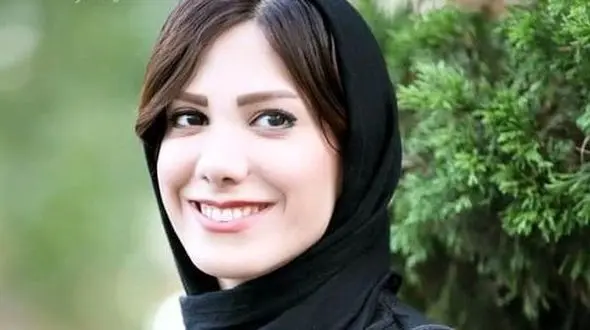 فیلم/ بهترین شعر ساناز رئوف با صدای دلنواز باران نیکراه/ مسجد که هست، میکده جای نماز نیست/ آنجا که آب هست، تیمم مجاز نیست