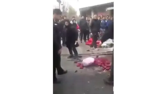 انتشار  دوباره یک فیلم قدیمی از برخورد غم انگیز با لبوفروش / ماموران شهرداری حق برخورد خشن و فیزیکی با دستفروشان ندارند
