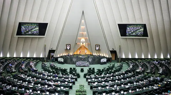 ورود مجلس به  اجرای قانون منع بکارگیری بازنشستگان/ جای خالی سازمان بازرسی کل کشور