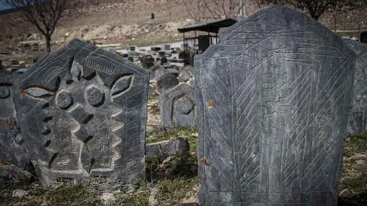 اجنه در «گورستان سپید» مازندران از چه چیزی محافظت می‌کنند / اینجا اجساد نمی‌پوسند!+ تصاویر
