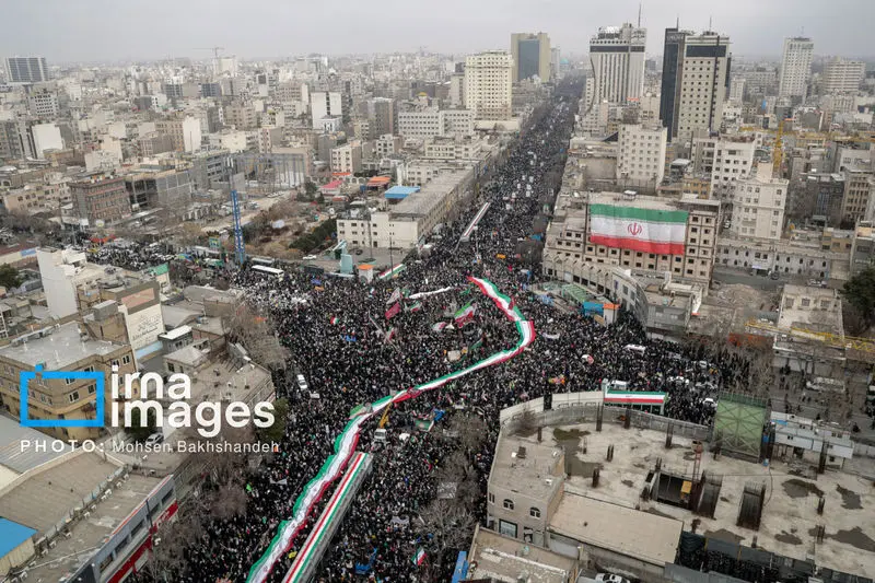 حضور مردم ایران در راهپیماتیی 22 بهمن 1404