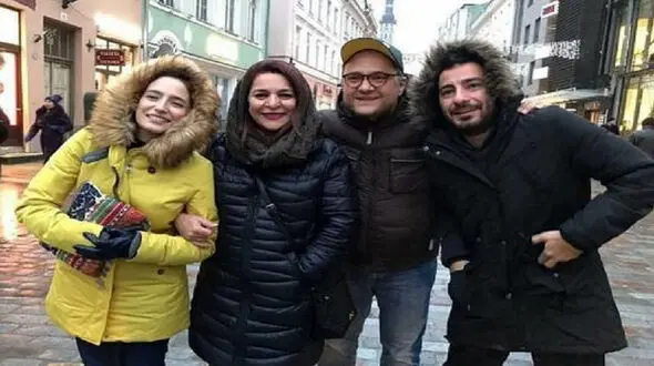 عکس رامبد حوان با 3 همسرش در کنار هم / کدام یک زیباترند؟