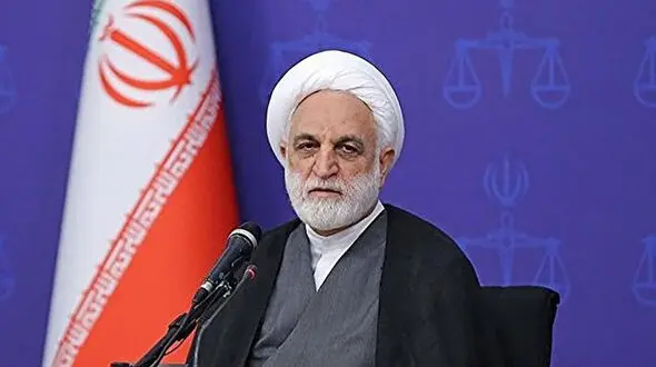 حضور رئیس قوه قضاییه در روزهای پایانی سال ۱۴۰۲ و آغاز سال ۱۴۰۳ در مساجد بین مردم 