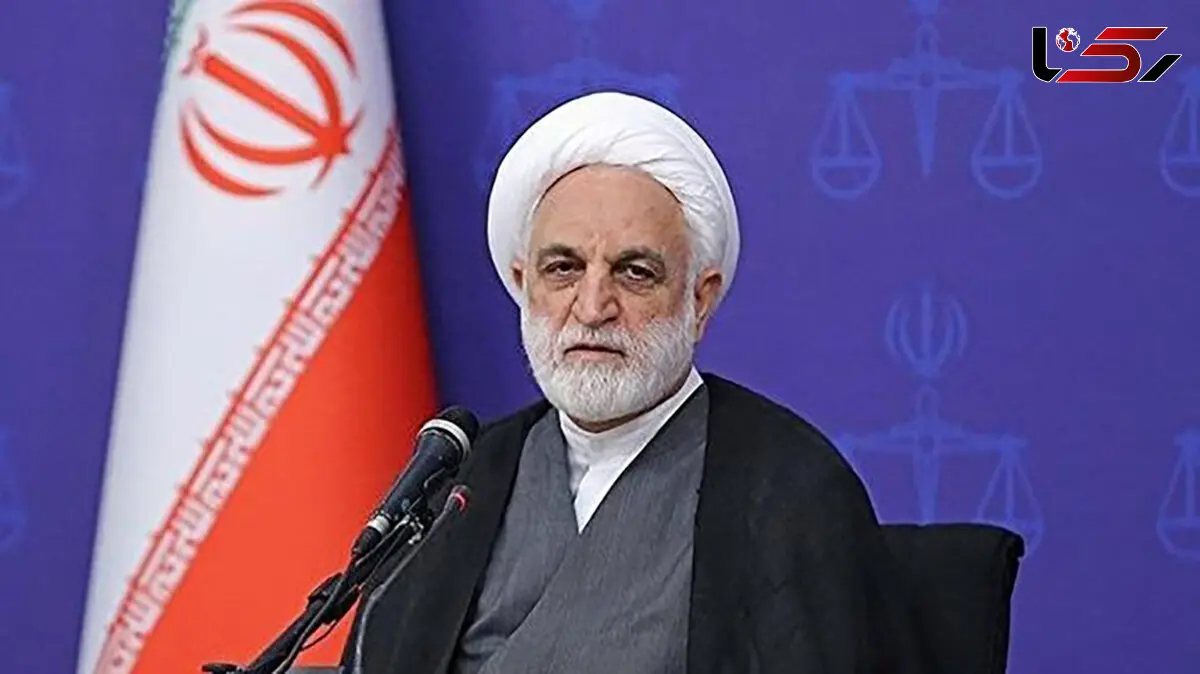حضور رئیس قوه قضاییه در روزهای پایانی سال ۱۴۰۲ و آغاز سال ۱۴۰۳ در مساجد بین مردم 