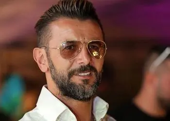 امین حیایی: با مرگ خواهرم یار همیشگیمو از دست دادم ... از بچگی باهم بودیم ... از بعد مرگ خواهرم وجدانم بیدار شد..