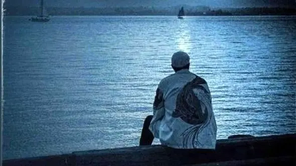 دانلود آهنگ جدید سینا سرلک به نام چه روزایی /ﺗﻮ ﻣﻴﺒﻴﻨﻰ ﺷﺒﺎی ﺑﻰ ﻛﺴﻴﻤﻮ ﺗﻮ ﺑﻐﻀﺎﻣﻮ ﺑﻪ ﺟﻮن ﻣﻴﺨﺮی ﻫﺮ ﺷﺐ+ متن آهنگ