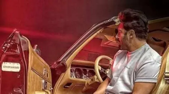 دانلود آهنگ محمدرضا گلزار ماشین فقط سمند سورن + کامل