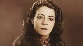  عکس سفر زمان / «ایران دفتری، مادر قیصر» در اواخر عمرش؛ اوایل دهه 70 