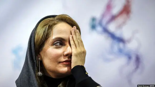 عکس قدیمی مهناز افشار در تئاتر 