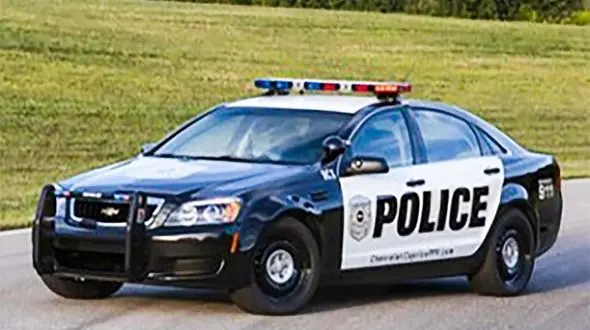 فیلمی دردناک از لحظه زیر گرفتن یک مرد سیاهپوست توسط خودروی پلیس
