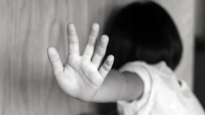 پدر کودک‌آزار اشنویه‌ای دستگیر شد / او با چاقو فرزند 11 ساله اش را مجروخ کرده بود