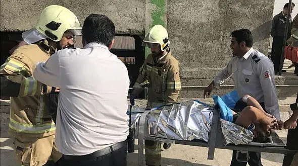 برق گرفتگی مردی در بزرگراه فتح + عکس 