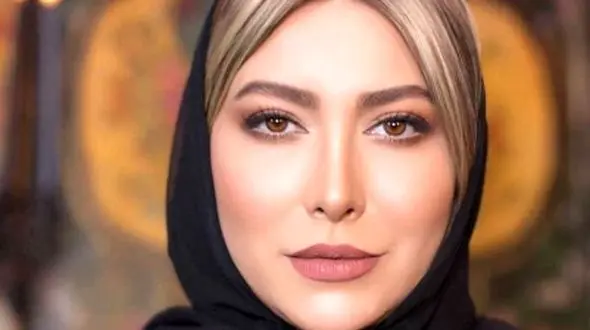 پری‌سیمای سریال ستایش در کنسرت علی زندوکیلى