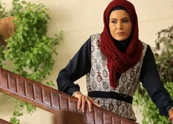 رومایی آتلیه ای سامیه لک بازیگر نقش آیناز در سریال آنام در کنار همسر خوشتیپش