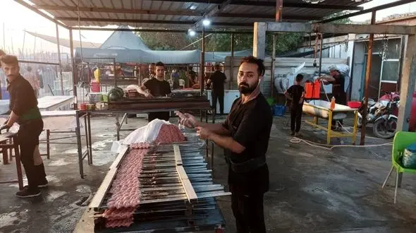 میزبانی گرم مردم عراق از زائرین اربعین + عکس و فیلم