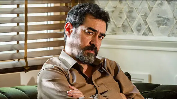 فیلم / آغوش دختر اصفهانی شهاب حسینی را به خاک سیاه نشاند / ممنوعیت شهاب حسینی برای حضور در اکران مردمی «مست عشق»