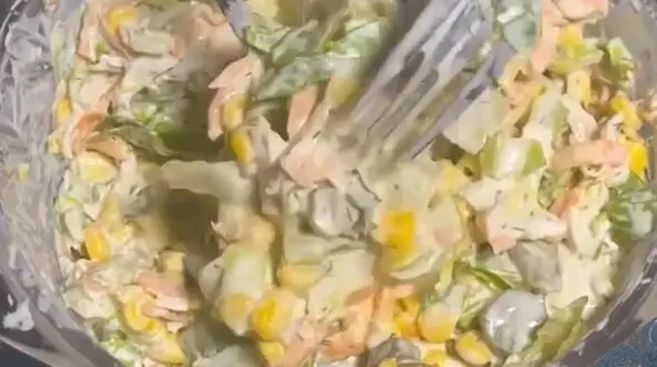 طرز تهیه سالاد مخصوص سرآشپز + فیلم