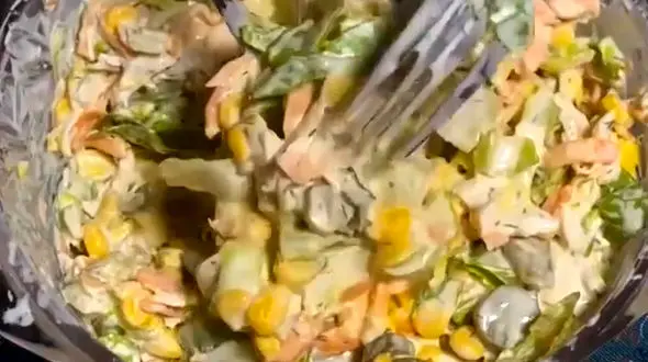 طرز تهیه سالاد مخصوص سرآشپز + فیلم