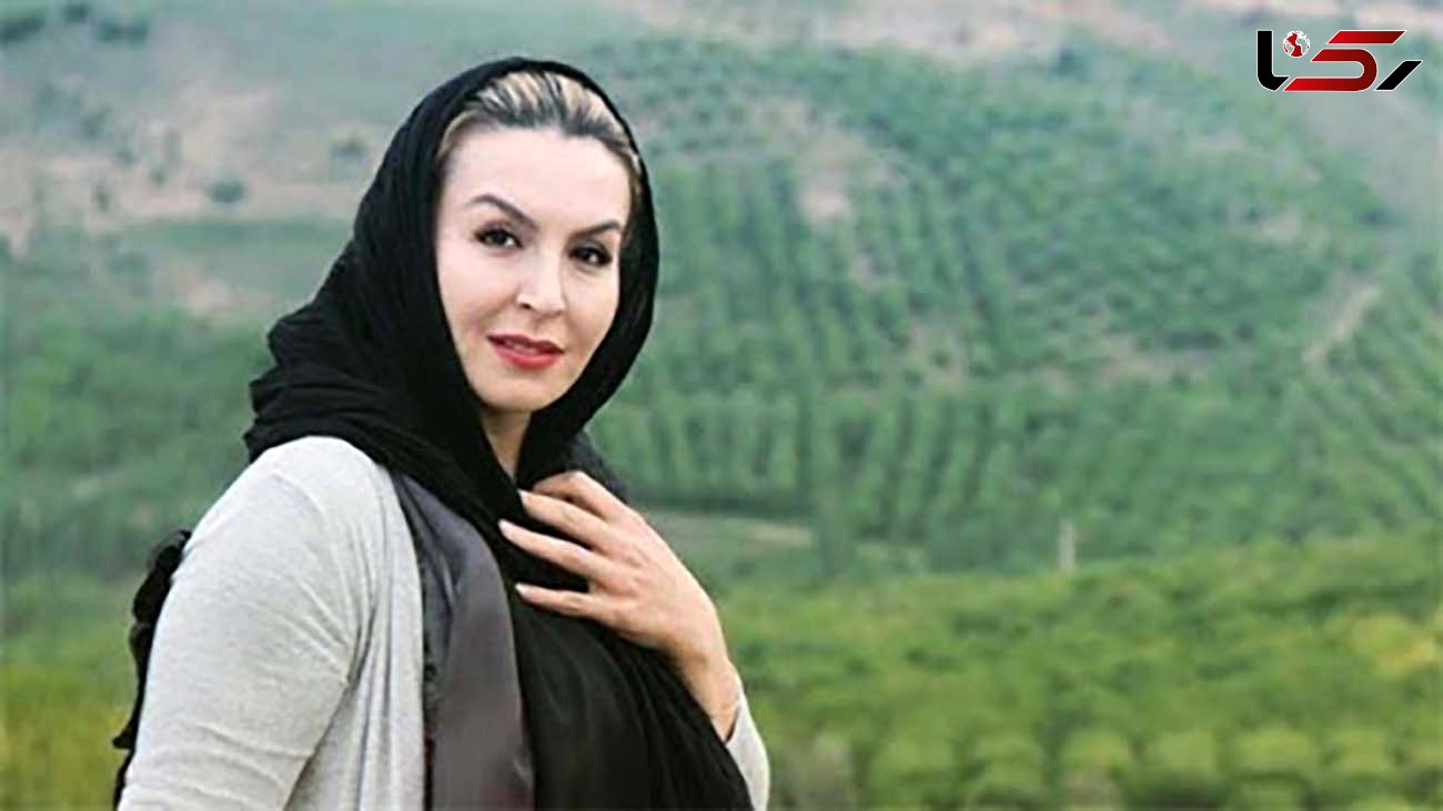 خانم بازیگر معروف ایرانی دست به اسلحه شد + عکس