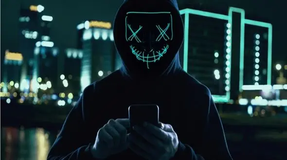 حکم حبس ابد در بیمارستان برای هکر ۱۸ ساله