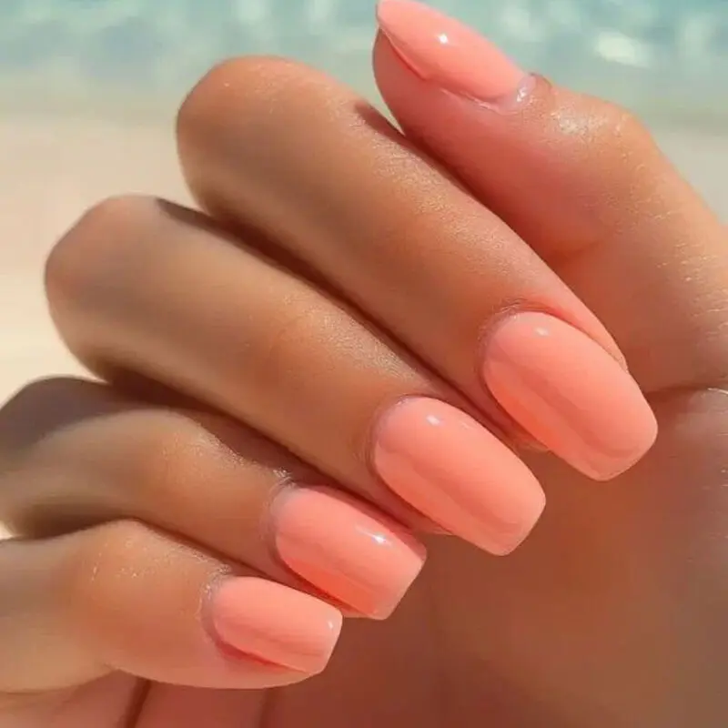 رنگ لاک ژل تابستانی هلویی