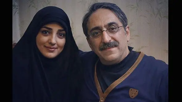 مجری گری مشترک شهرام شکیبا و همسرش در برنامه زنده