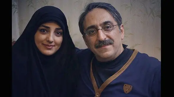 مجری گری مشترک شهرام شکیبا و همسرش در برنامه زنده