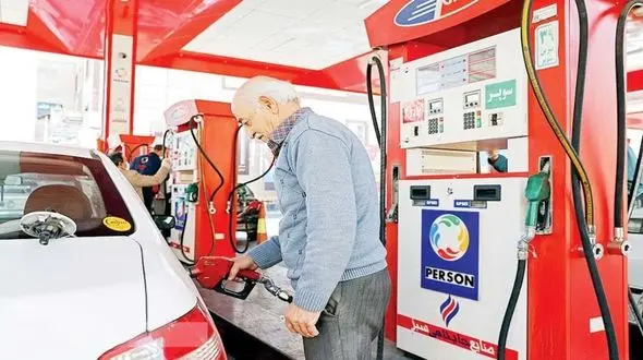 اجرای فراگیر طرح "بازتوزیع یارانه بنزین" منتظر ابلاغیه است