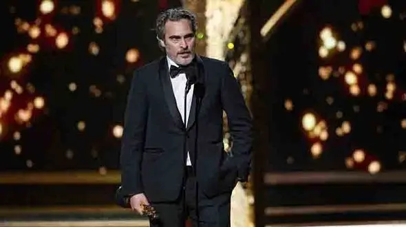 خنده های جوکر به اشک و سخنرانی تاثیرگذار تبدیل شد + فیلم