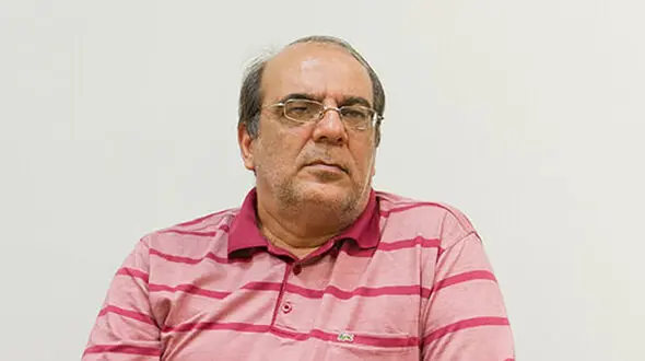 کنایه معنادار عباس عبدی به قالیباف درباره محکومیت مالی عیسی شریفی